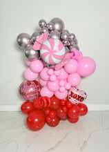 Load image into Gallery viewer, Valentines Fantasy Column
